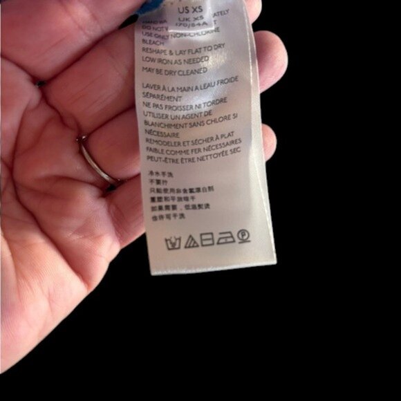 BDG Pullover Purple Star Sweater  size small - Picture 5 of 7